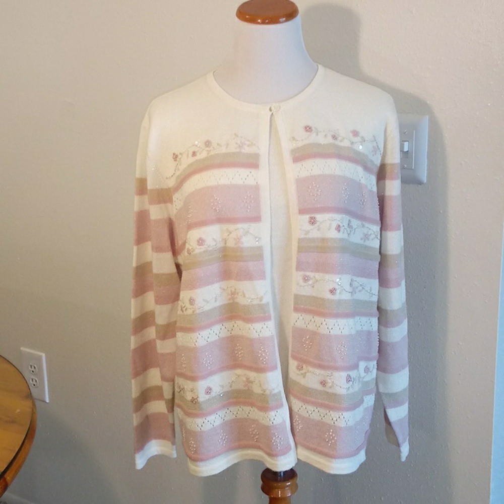 Alfred dunner sweater size XL cream and pink